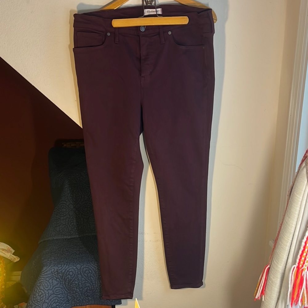 Madewell 9”‎ HighRise Skinney Burgundy Jeans 32”